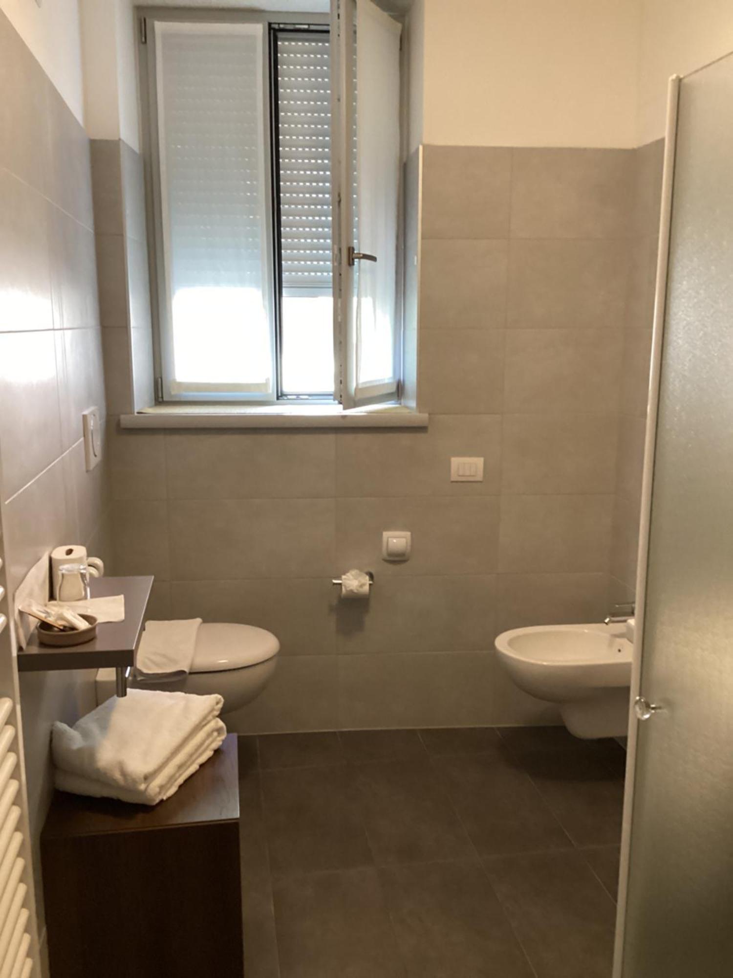 R&B La Calzoleria Hotel Mori Luaran gambar